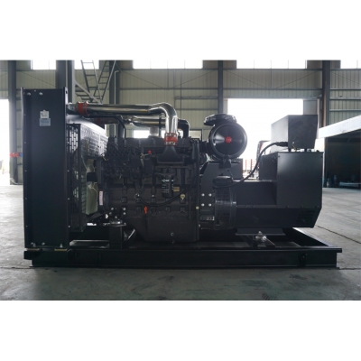 200kw上柴動(dòng)力柴油發(fā)電機組-上柴股份6缸柴油機6DTAA8.9-G31柴油發(fā)電機組,缸徑/行程：114/144mm,柴油發(fā)電機組水冷發(fā)動(dòng)機功率204KW,柴油發(fā)電機組配套馬拉松斯坦福發(fā)電機。廠(chǎng)價(jià)直銷(xiāo)歡迎選購：13773399855。