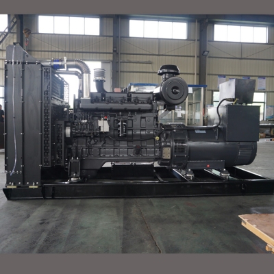 500kw上柴動(dòng)力柴油發(fā)電機組-上動(dòng)力6缸柴油機6KTAA25-G35柴油發(fā)電機組,缸徑/行程：170/185mm,柴油發(fā)電機組水冷發(fā)動(dòng)機功率572KW,柴油發(fā)電機組配套馬拉松斯坦福發(fā)電機。廠(chǎng)價(jià)直銷(xiāo)歡迎選購：13773399855。